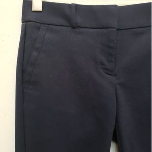 Pantalon droit tissé bleu marine foncé devant plissé taille haute | PrettyLittleThing FR